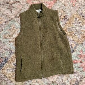 Women’s Olive Green Fleece Vest- XL